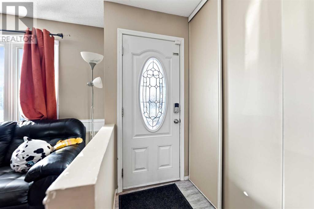 95 Castlegreen Close NE
