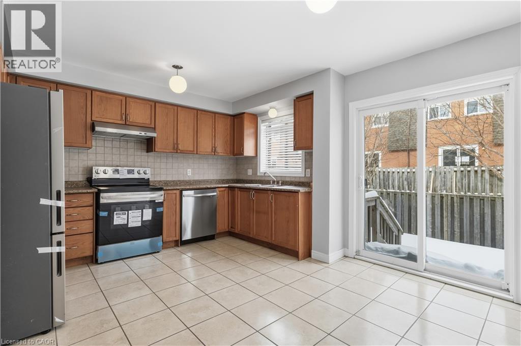 1461 UPPER GAGE Avenue Unit# 4