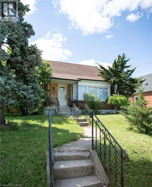 182 ERINDALE Avenue