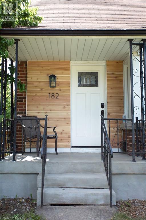182 ERINDALE Avenue
