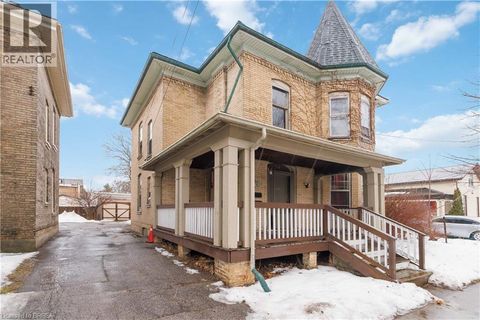 74 PEARL Street Brantford ON N3T3N7