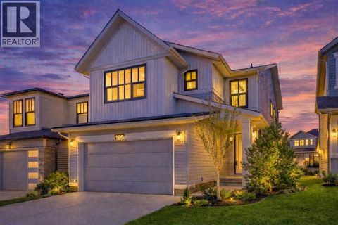 195 Lucas Common NW Calgary AB T3P2B3