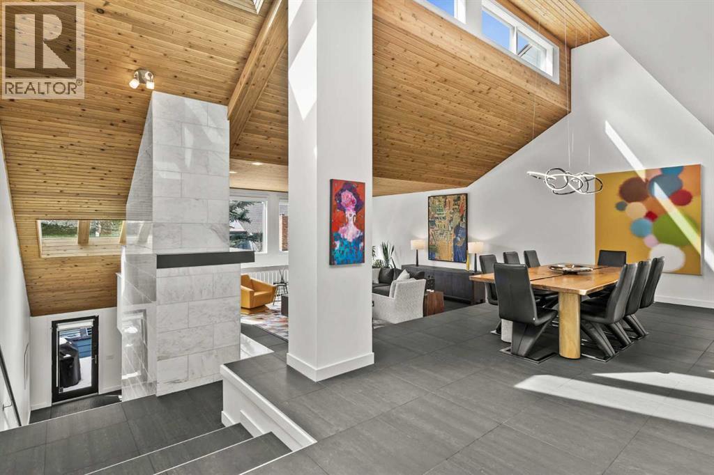 10, 2200 Varsity Estates Drive NW