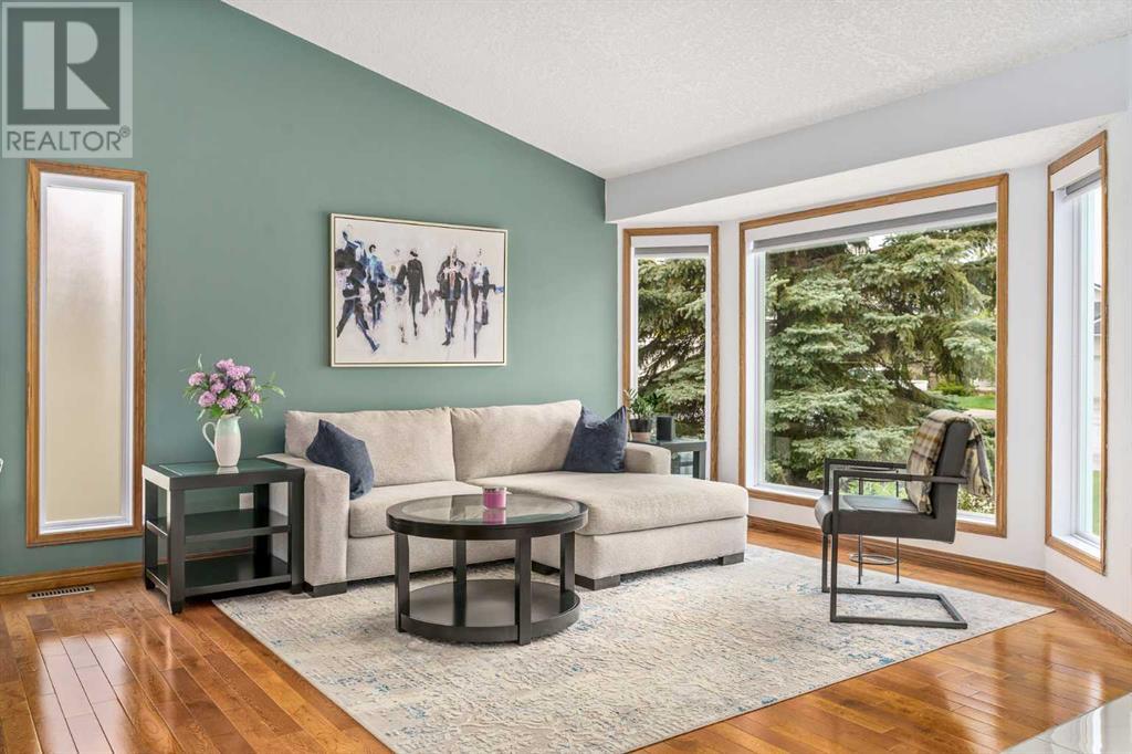 220 Lakeside Greens Drive