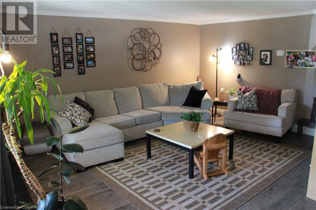 34 NORTHVIEW HEIGHTS Drive