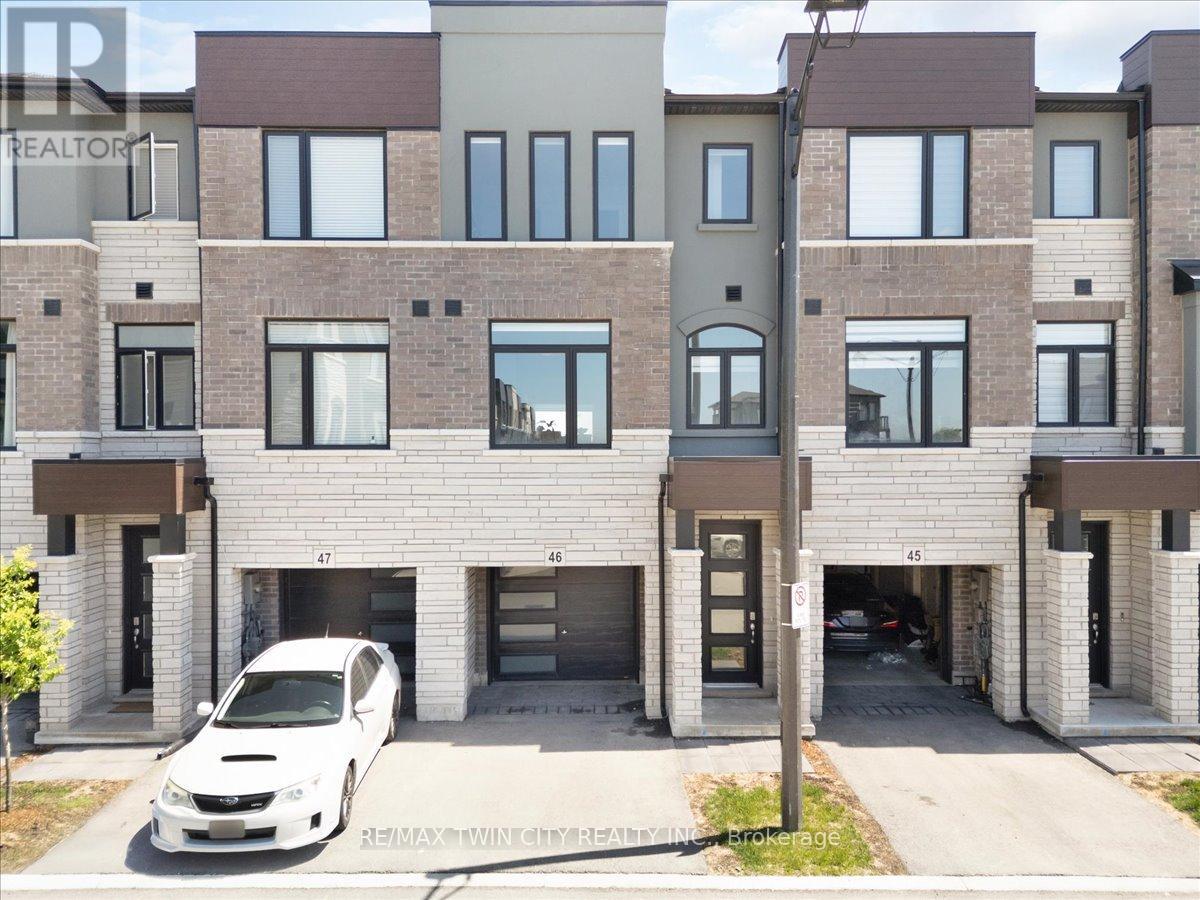 46 - 290 EQUESTRIAN WAY