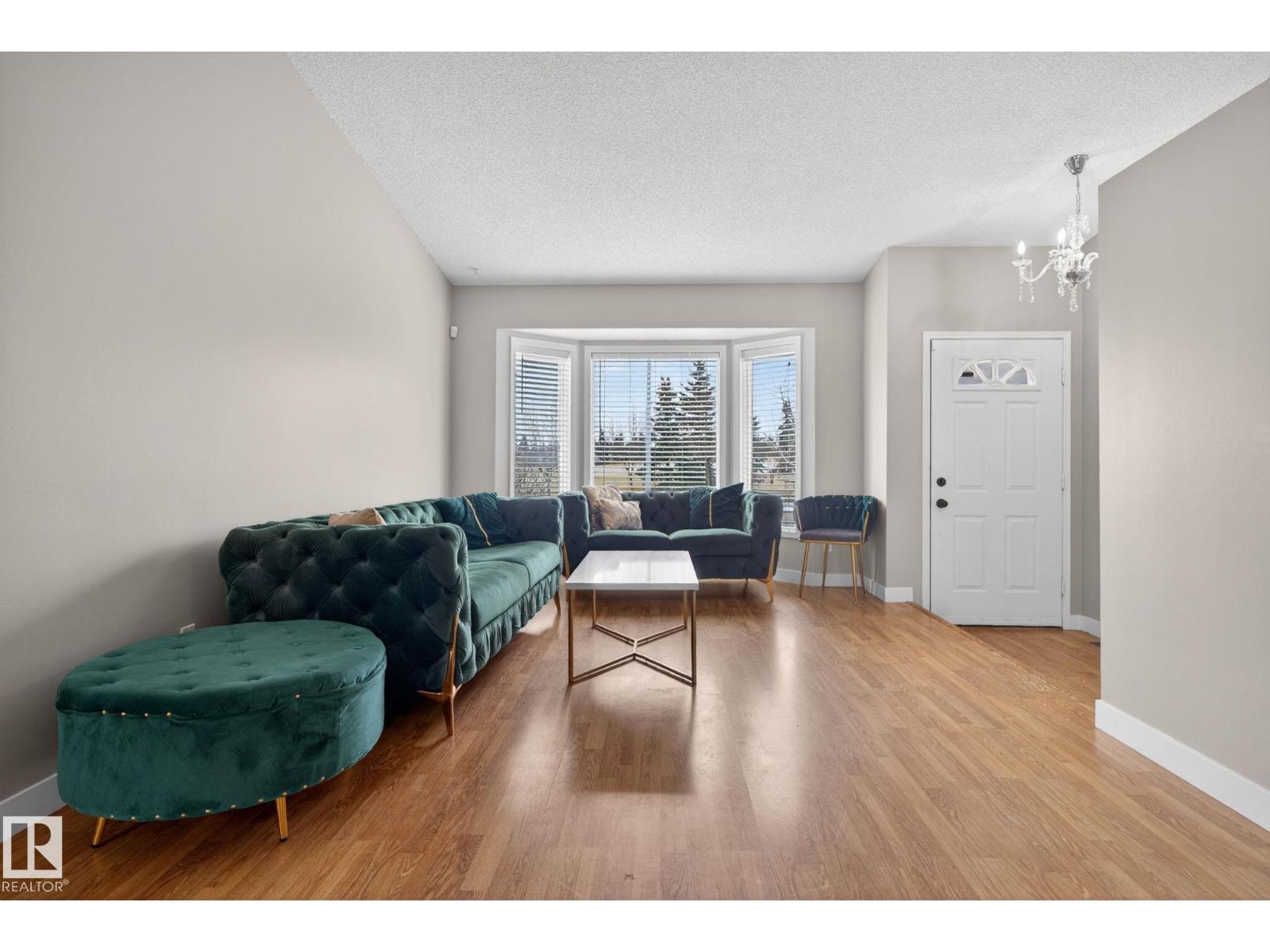 18604 97A AV NW