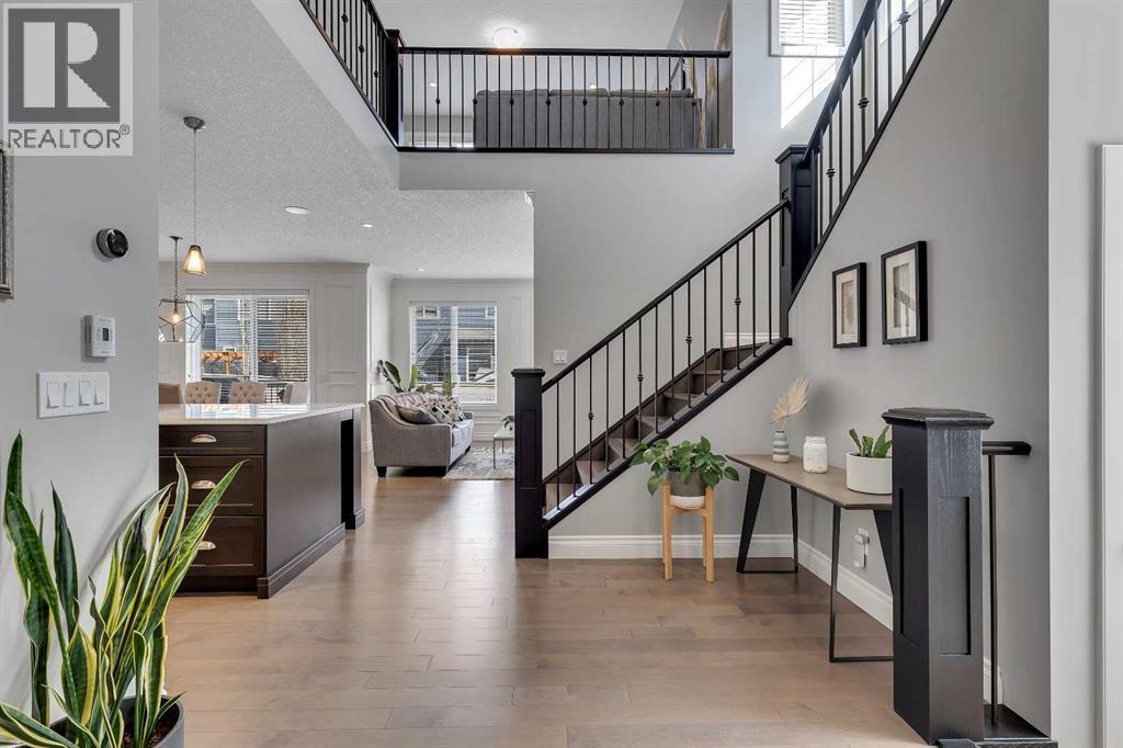 393 Evansborough Way NW