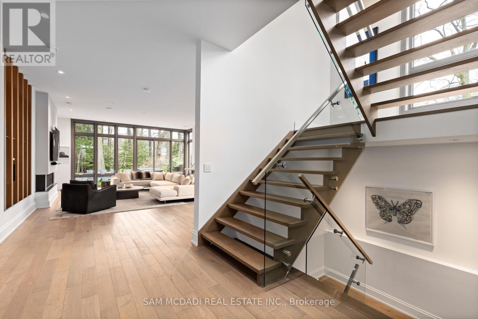 267 KENOLLIE AVENUE