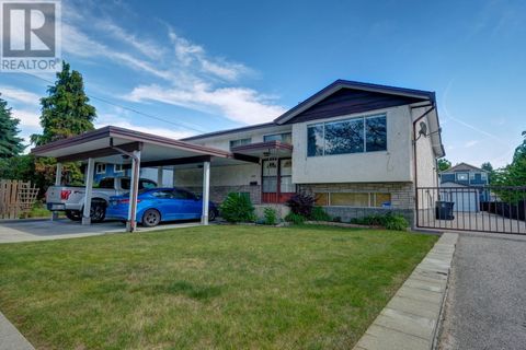 3029 Gordon Drive Kelowna BC V1W3R1