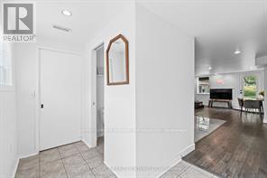 10 CAMPBELL REID COURT