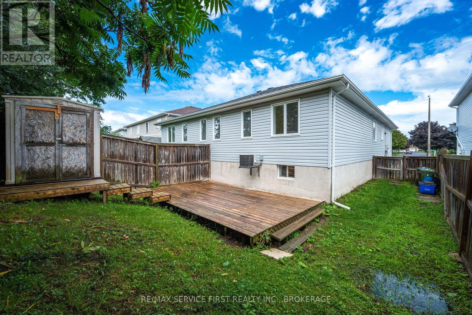 122 BRICELAND STREET