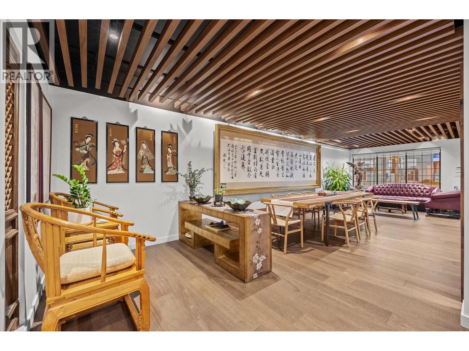 110 8860 BECKWITH ROAD