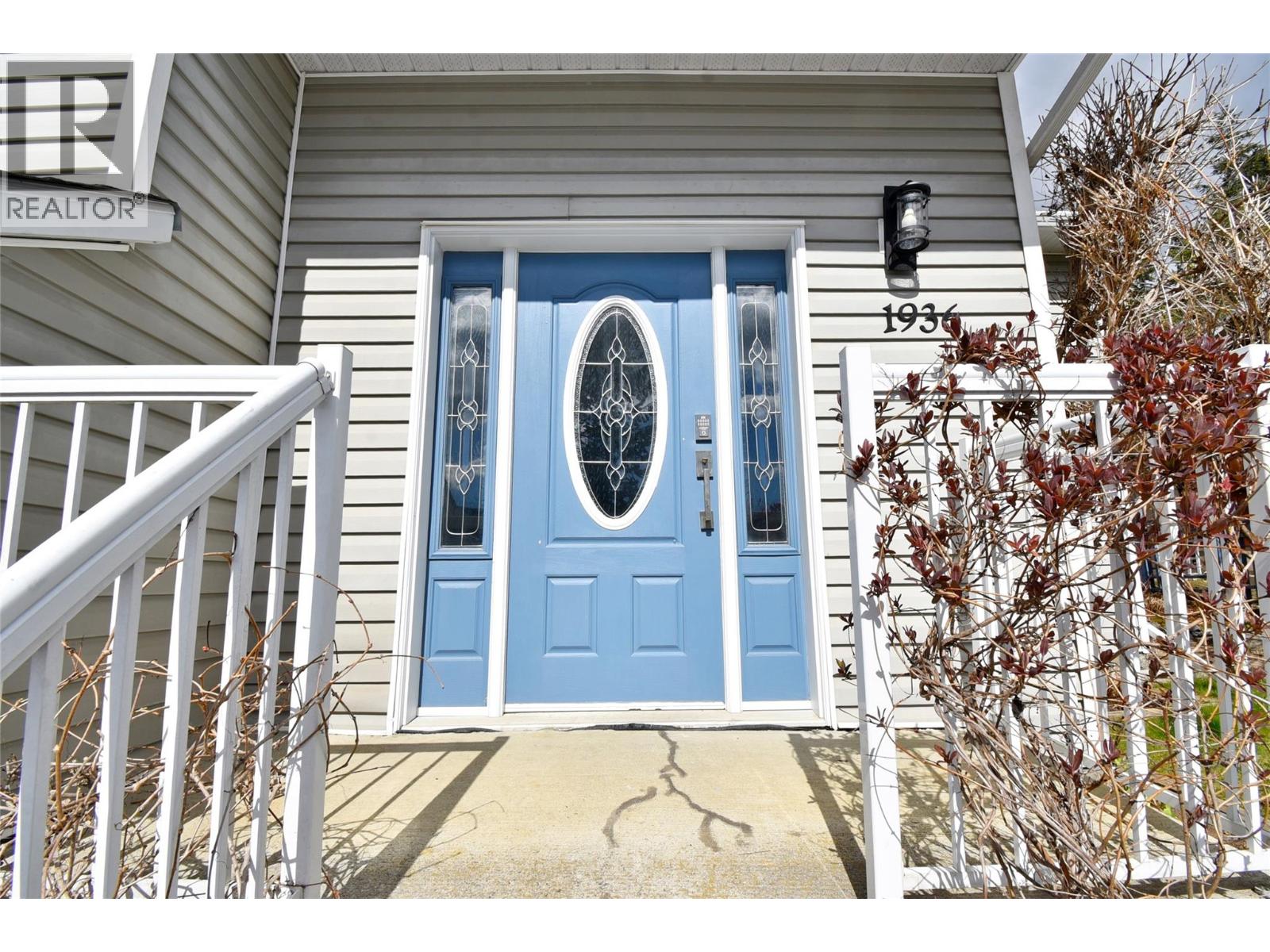 1936 Grandview Avenue