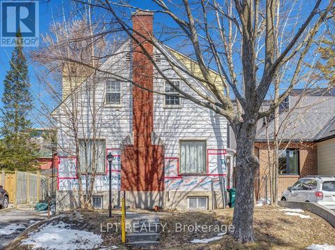 219 GOULBURN AVENUE Ottawa ON K1N8E5