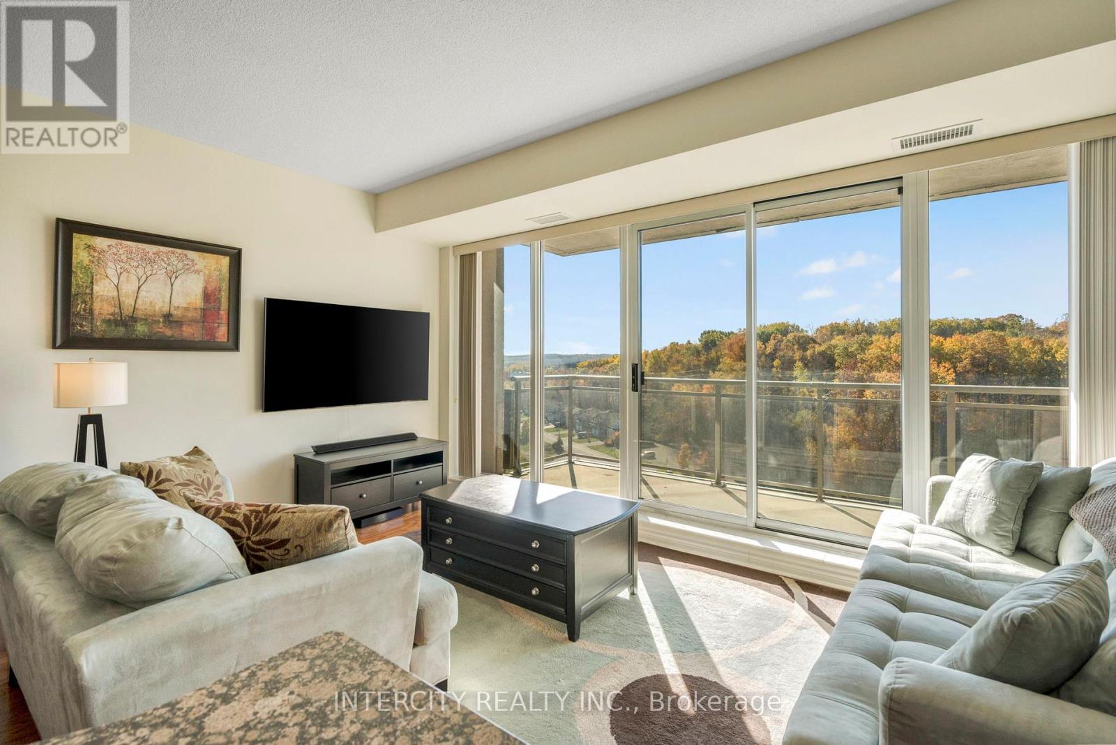 1007 - 699 ABERDEEN BOULEVARD