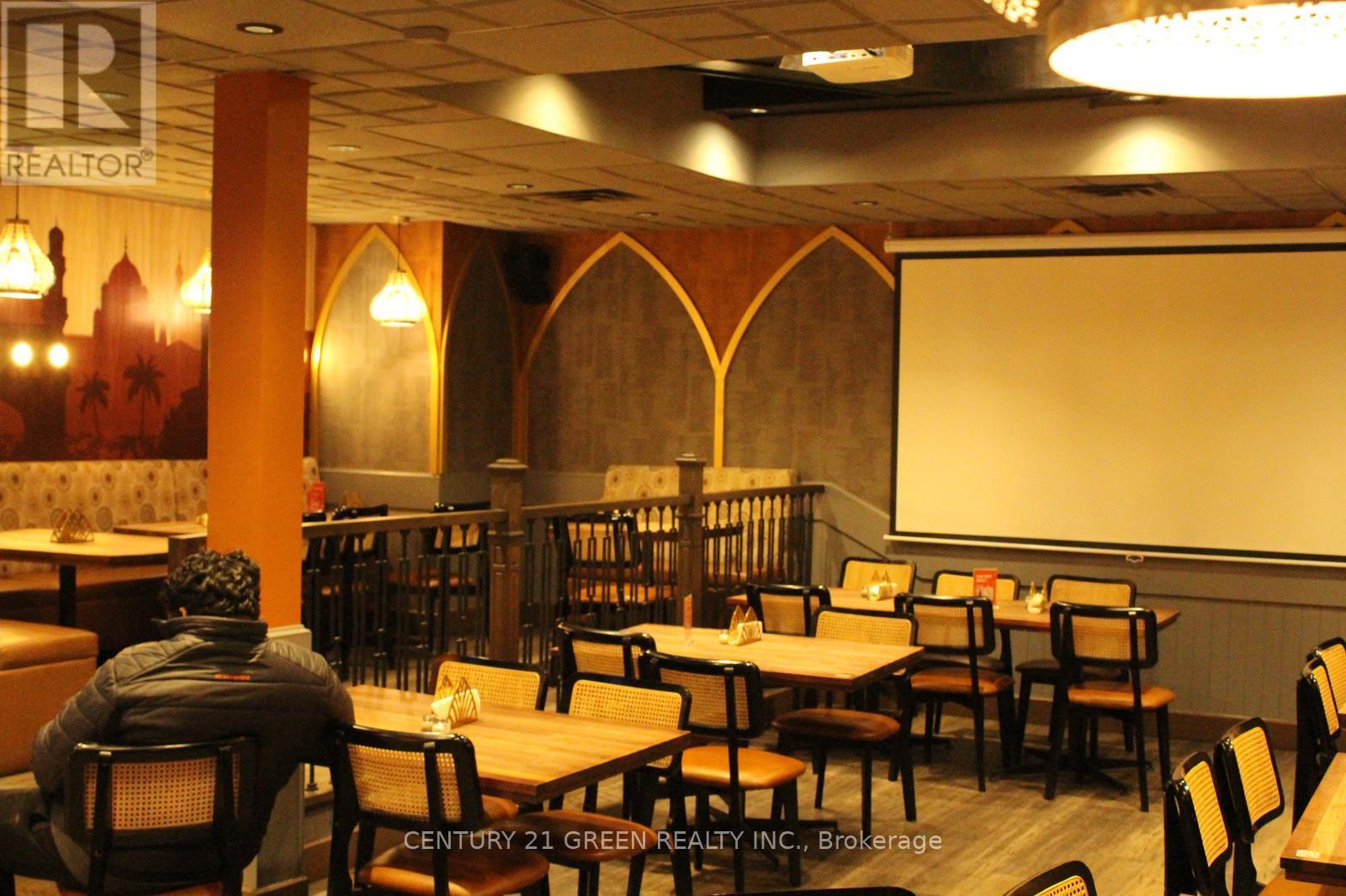 1 & 2 - 79 ELGIN STREET N