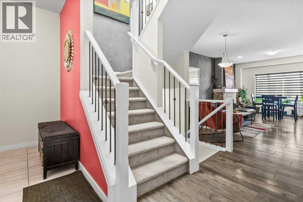 204 Walden Parade SE