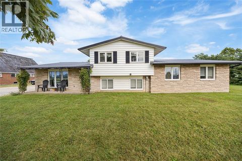 7884 RAWLINGS ROAD Lambton Shores ON N0N1J0