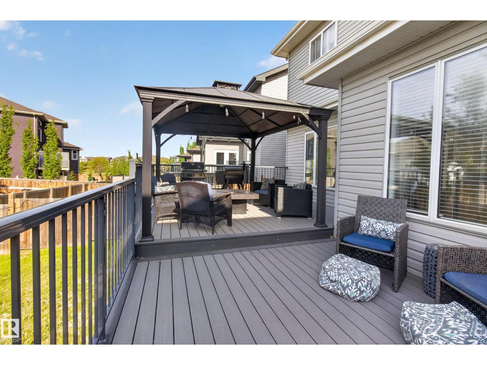 457 MEADOWVIEW DR