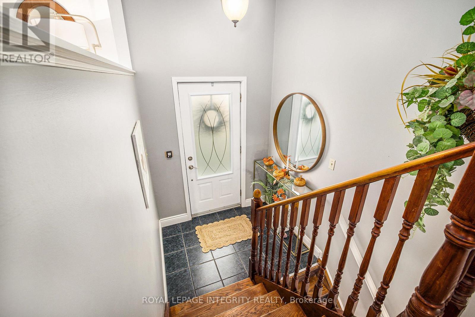 24 MATHER STREET
