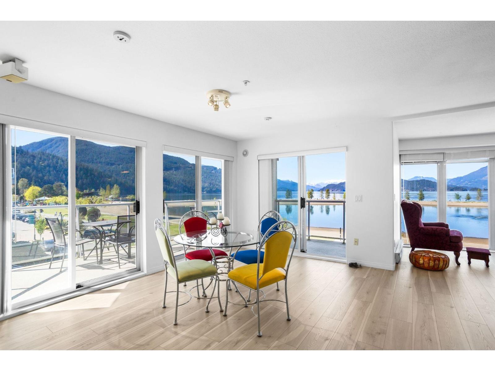 315 328 ESPLANADE AVENUE|Harrison Hot Springs