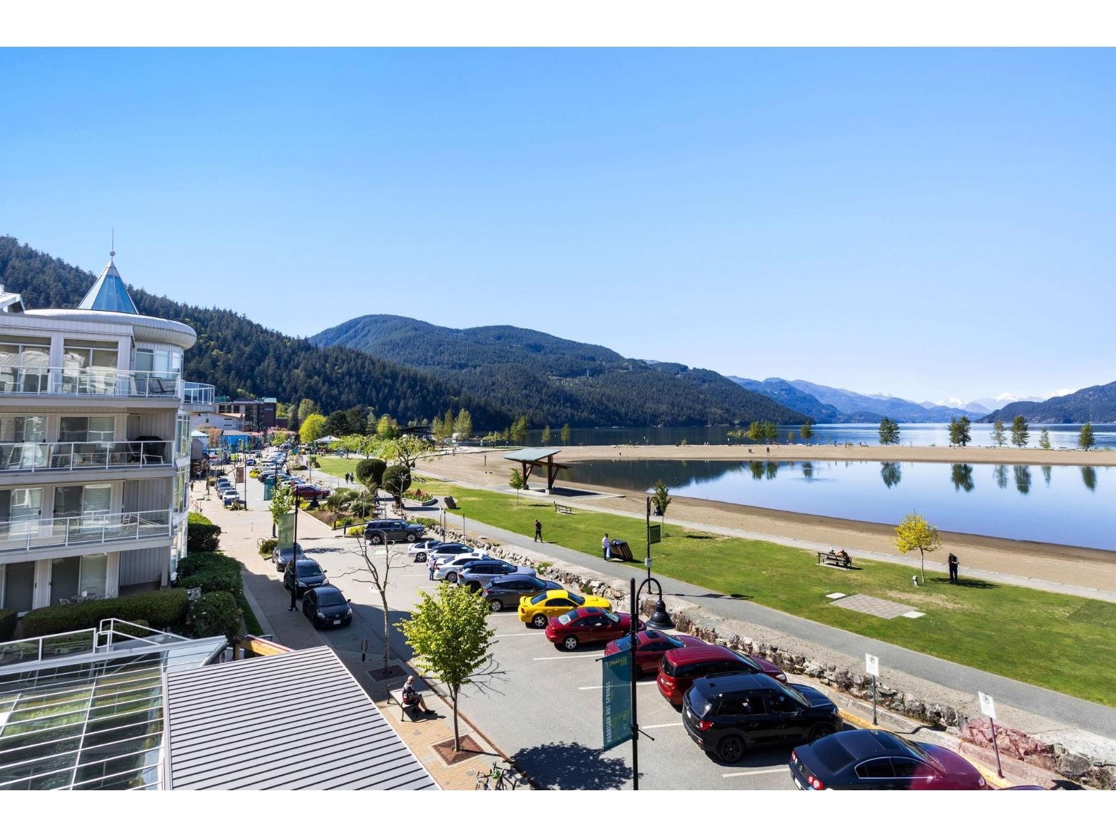 315 328 ESPLANADE AVENUE|Harrison Hot Springs