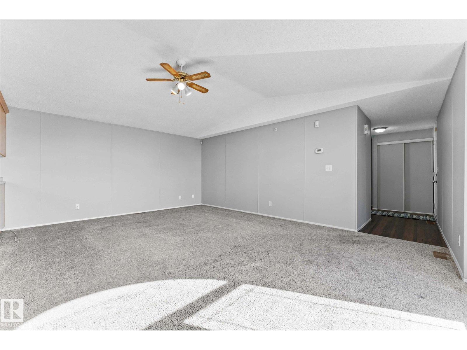 29 GRAYWOOD CV