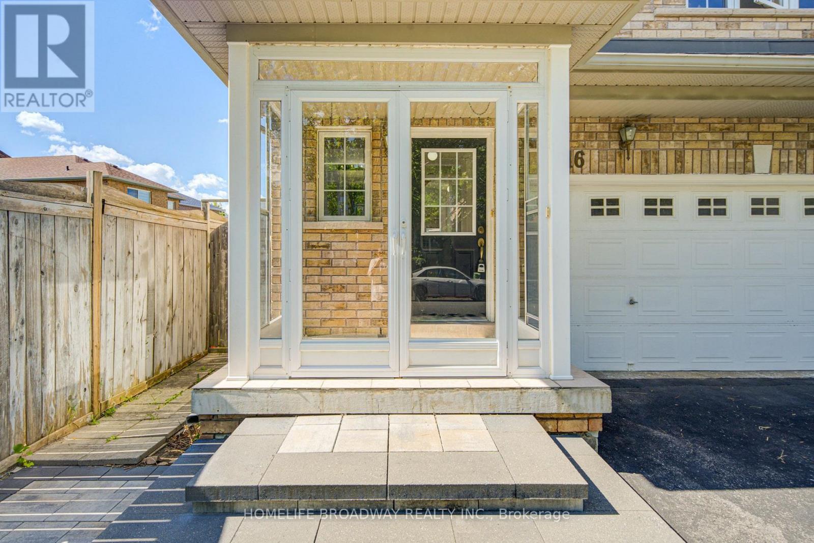 16 RAYMOND BARTLETT AVENUE