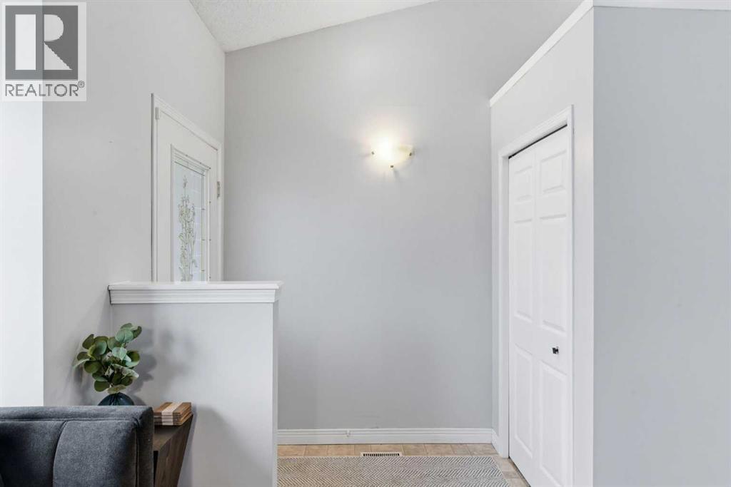 871 Riverbend Drive SE