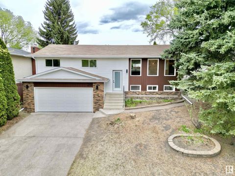 20 Gilby ST Sherwood Park AB T8A2X2