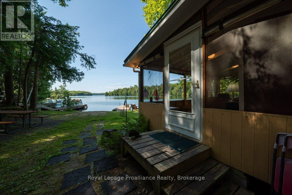 1117B TWIN PINE LANE