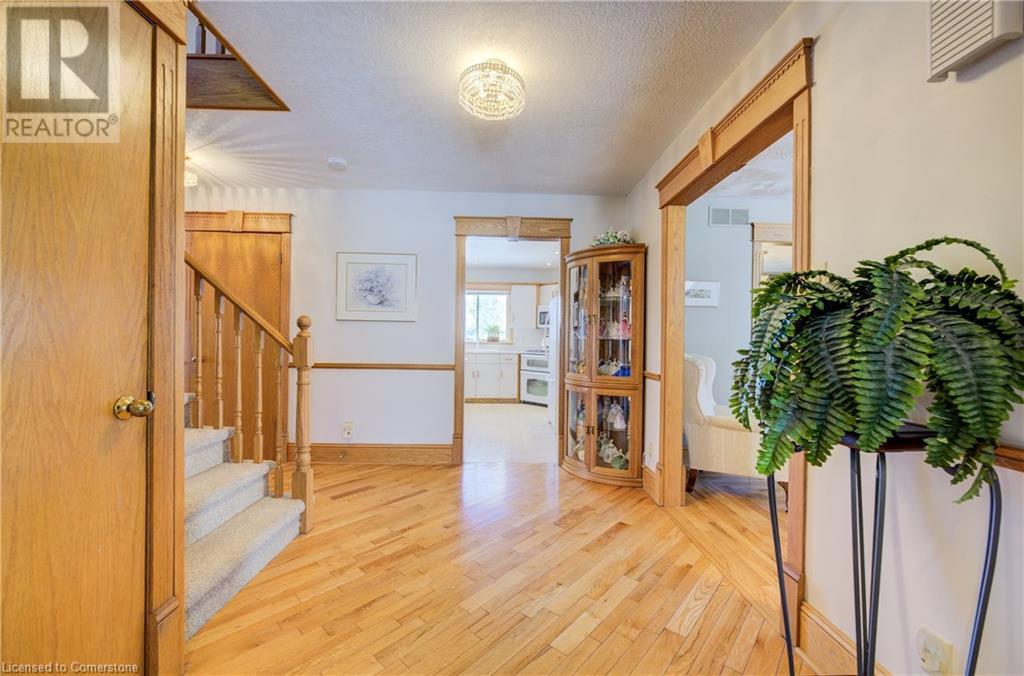 20 VIENNA Crescent