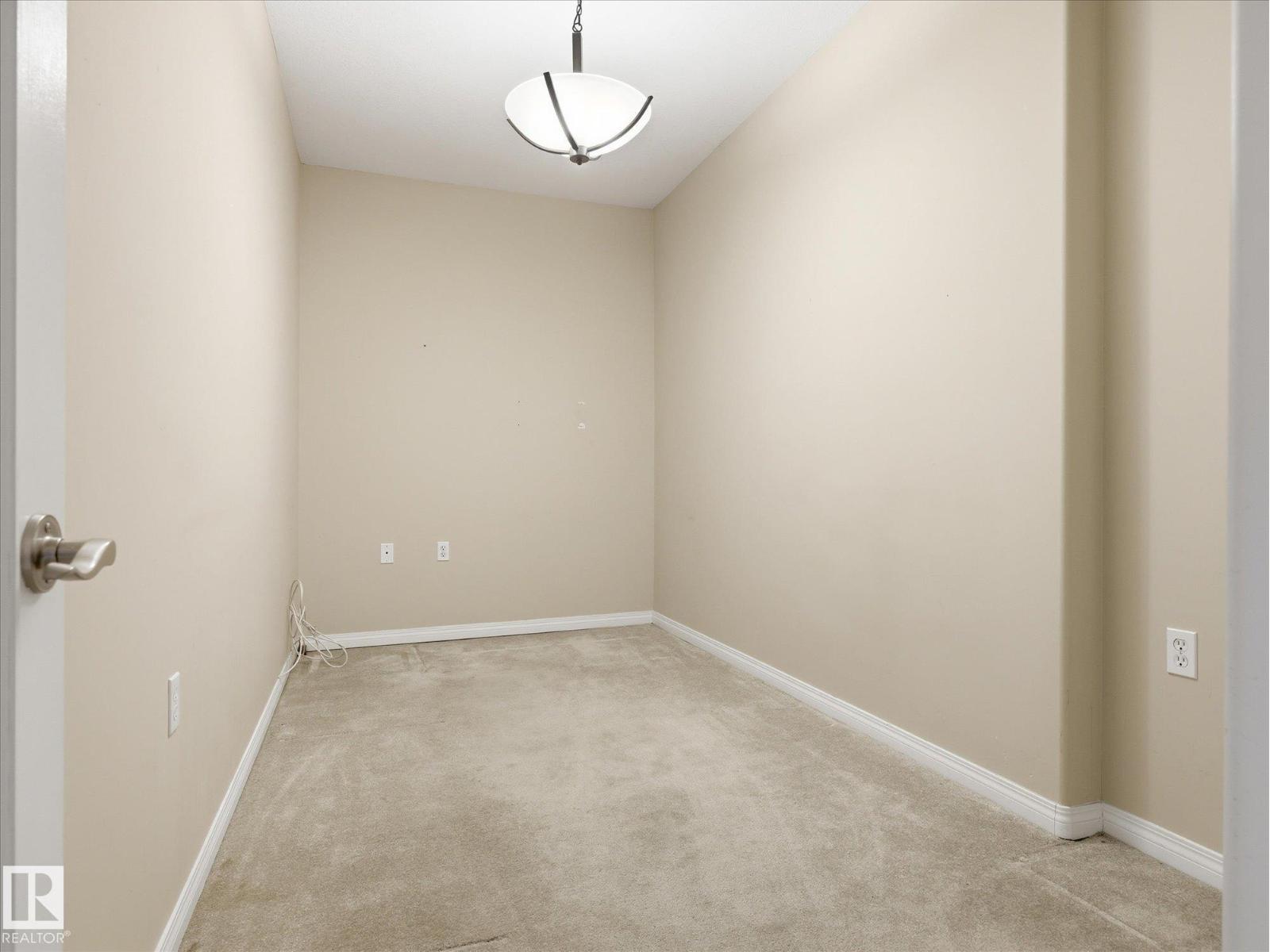 #417 612 111 ST SW