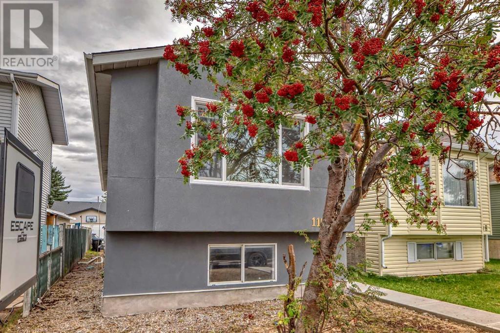 110 Falmere Way NE