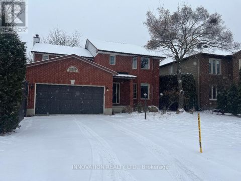 25 SPINDLE WAY Ottawa ON K2S1J3