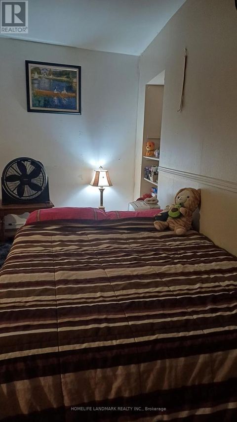 APARTMENT C - 92 KING STREET W Cobourg ON K9A2M4