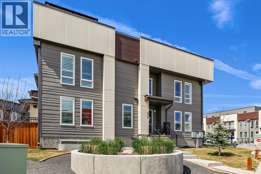 204, 19500 37 Street SE