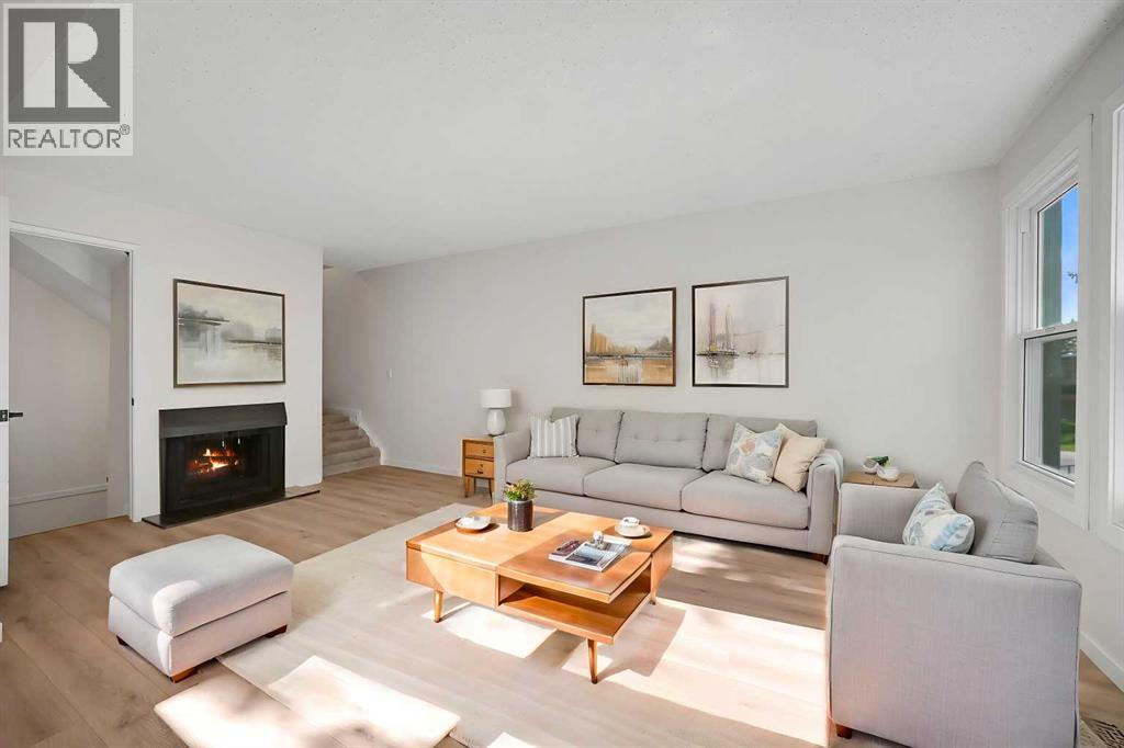 1402, 544 Blackthorn Road NE