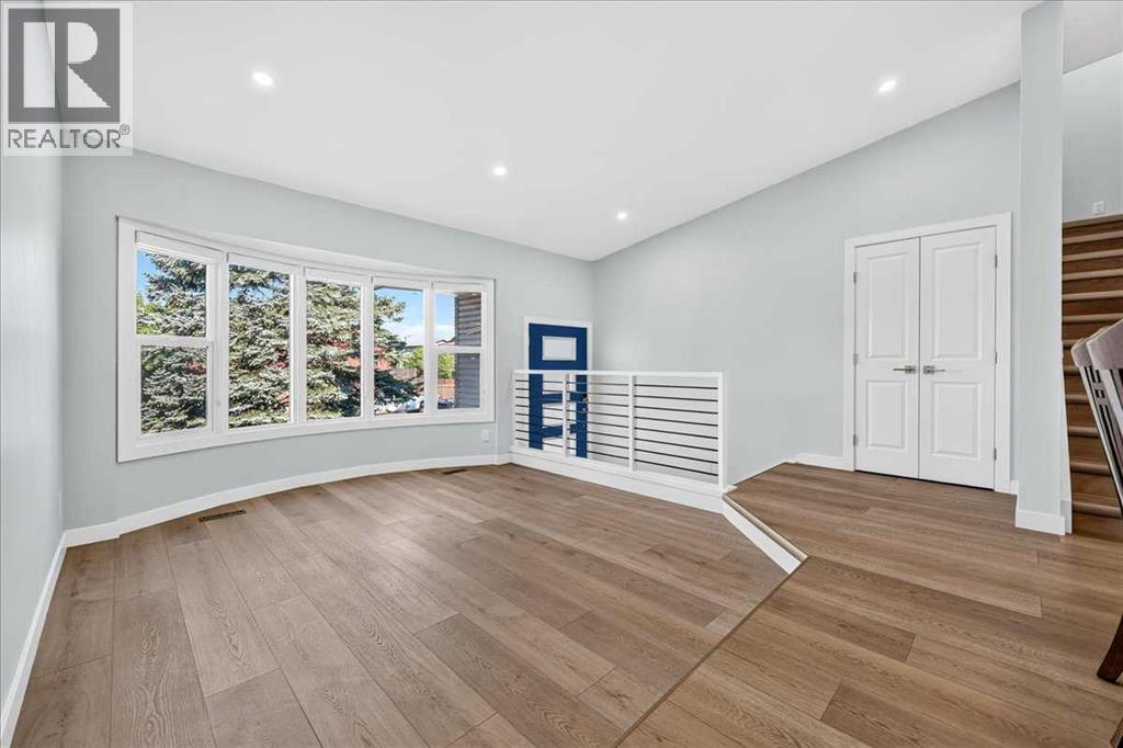 55 Whitehaven Crescent NE