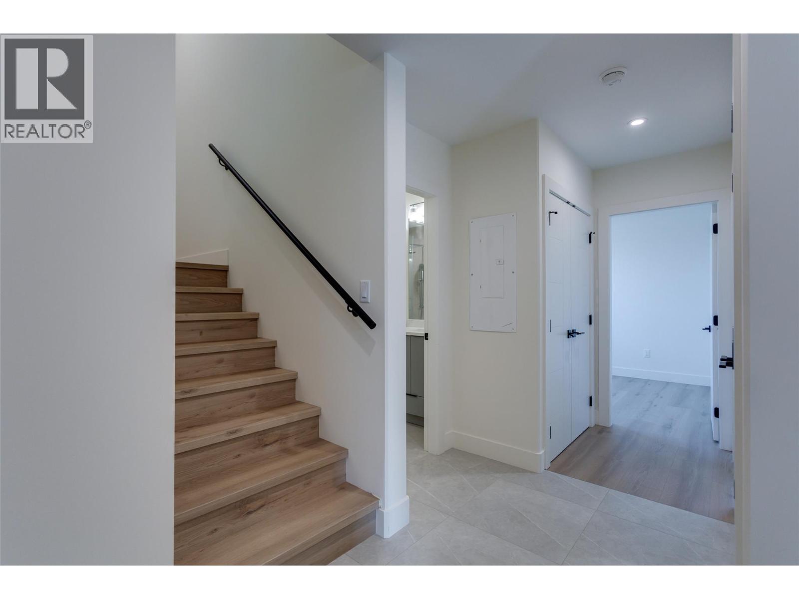 970 Lawson Avenue Unit# 4