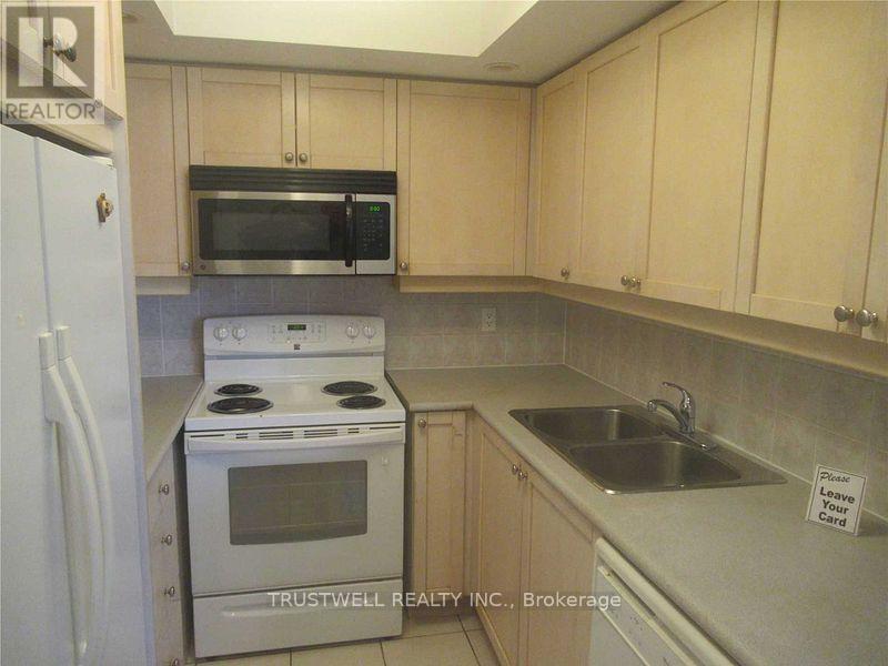 1618 - 15 NORTHTOWN WAY