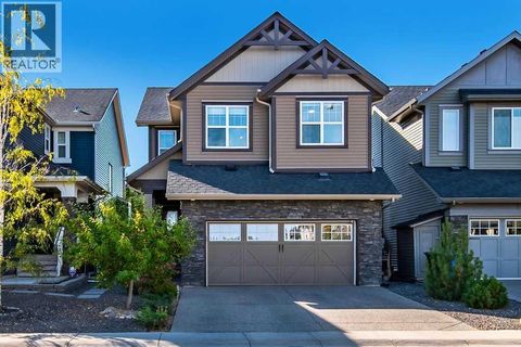 29 Cougar Ridge Close SW Calgary AB T3H0V4