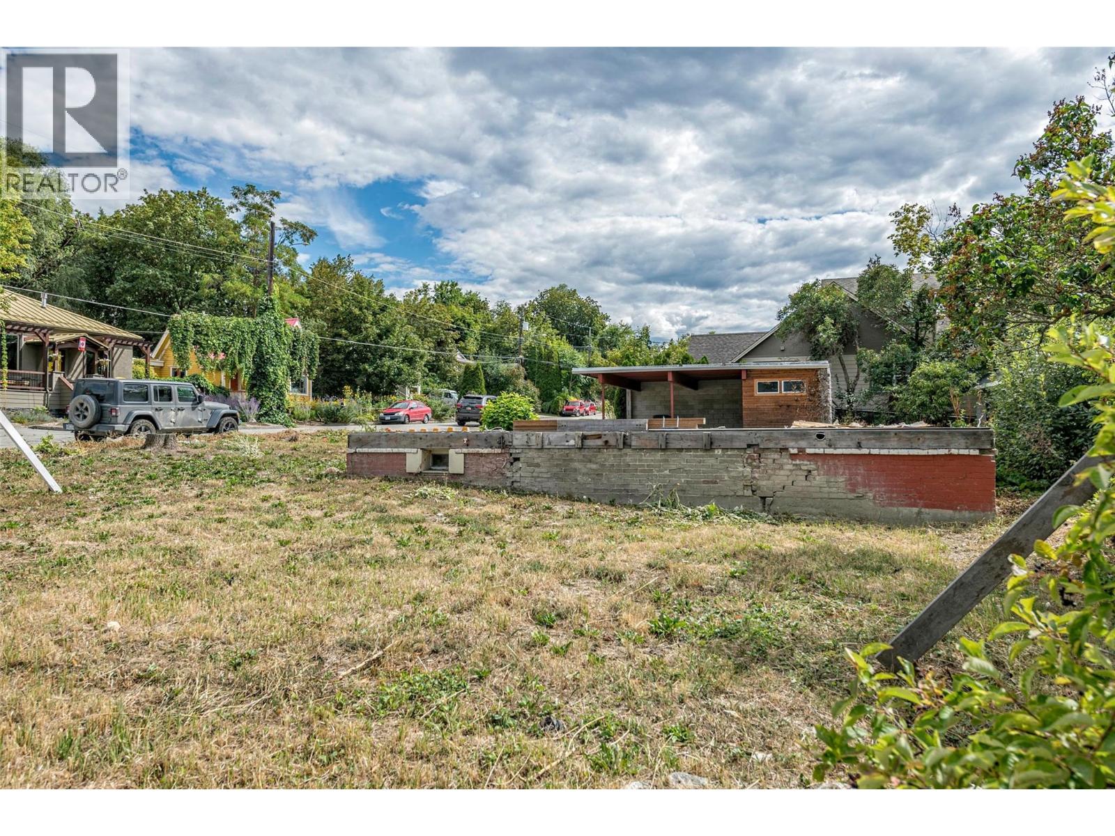 2500 30 Avenue Unit# Lot 2