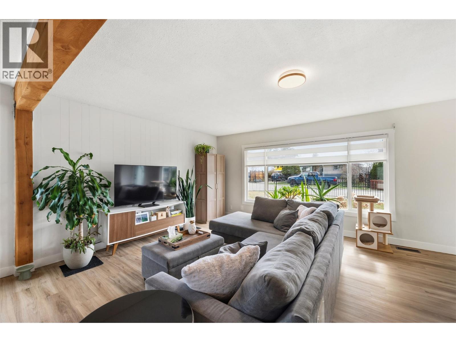 35 Granby Avenue