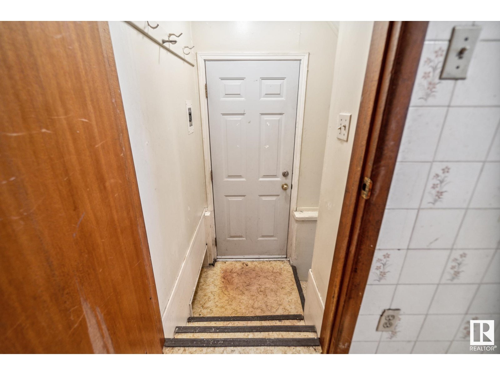 12125 40 ST NW