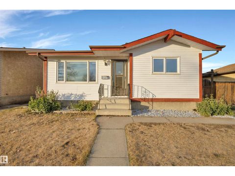 1912 151 ave NW Edmonton AB T5Y2A6