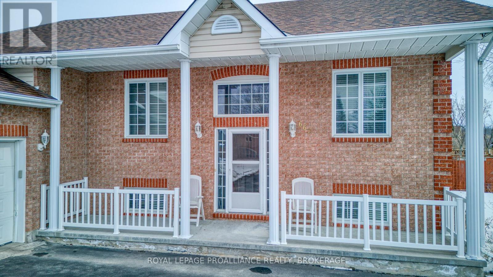 662 MILLBROOK CRESCENT