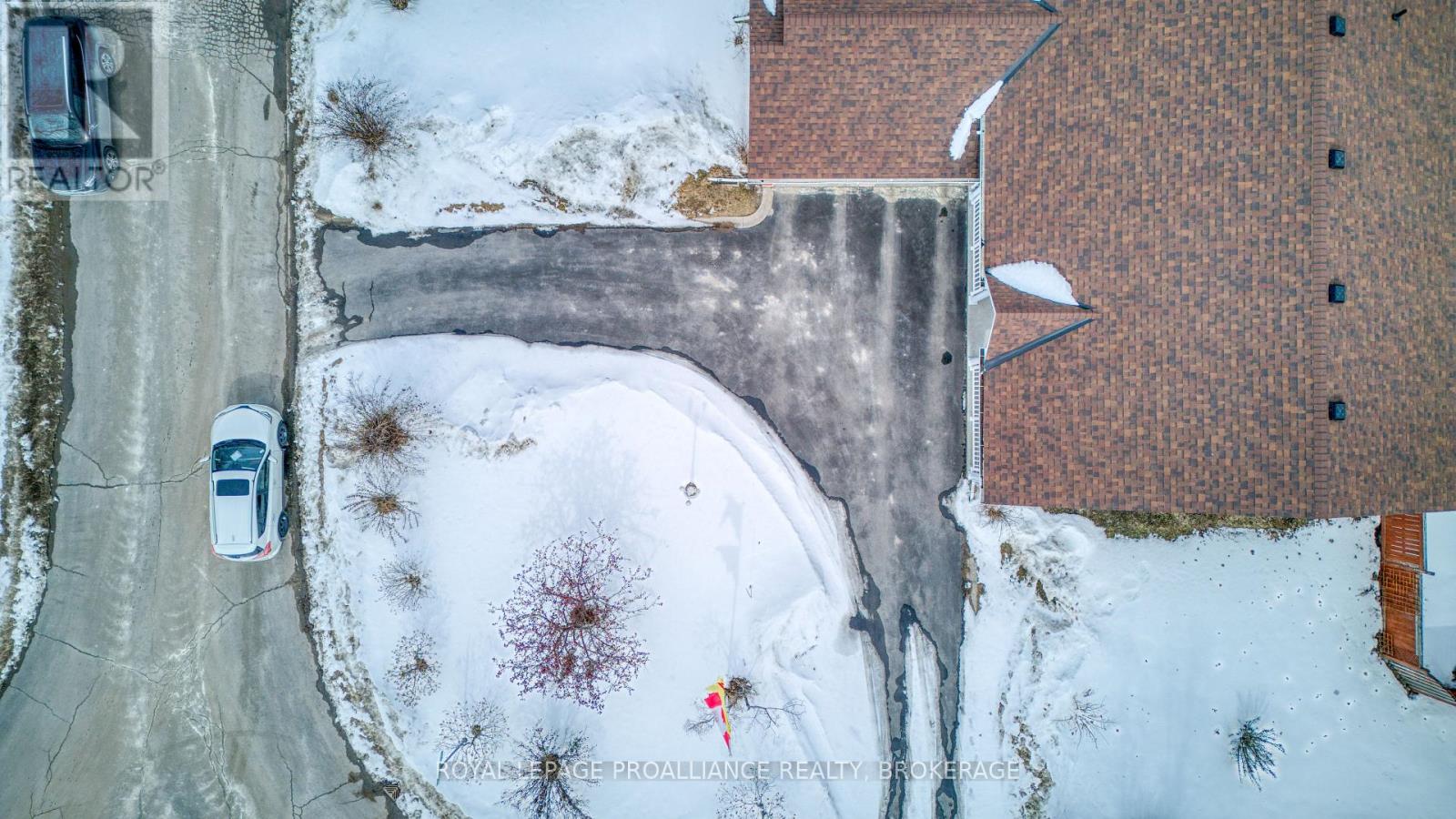 662 MILLBROOK CRESCENT