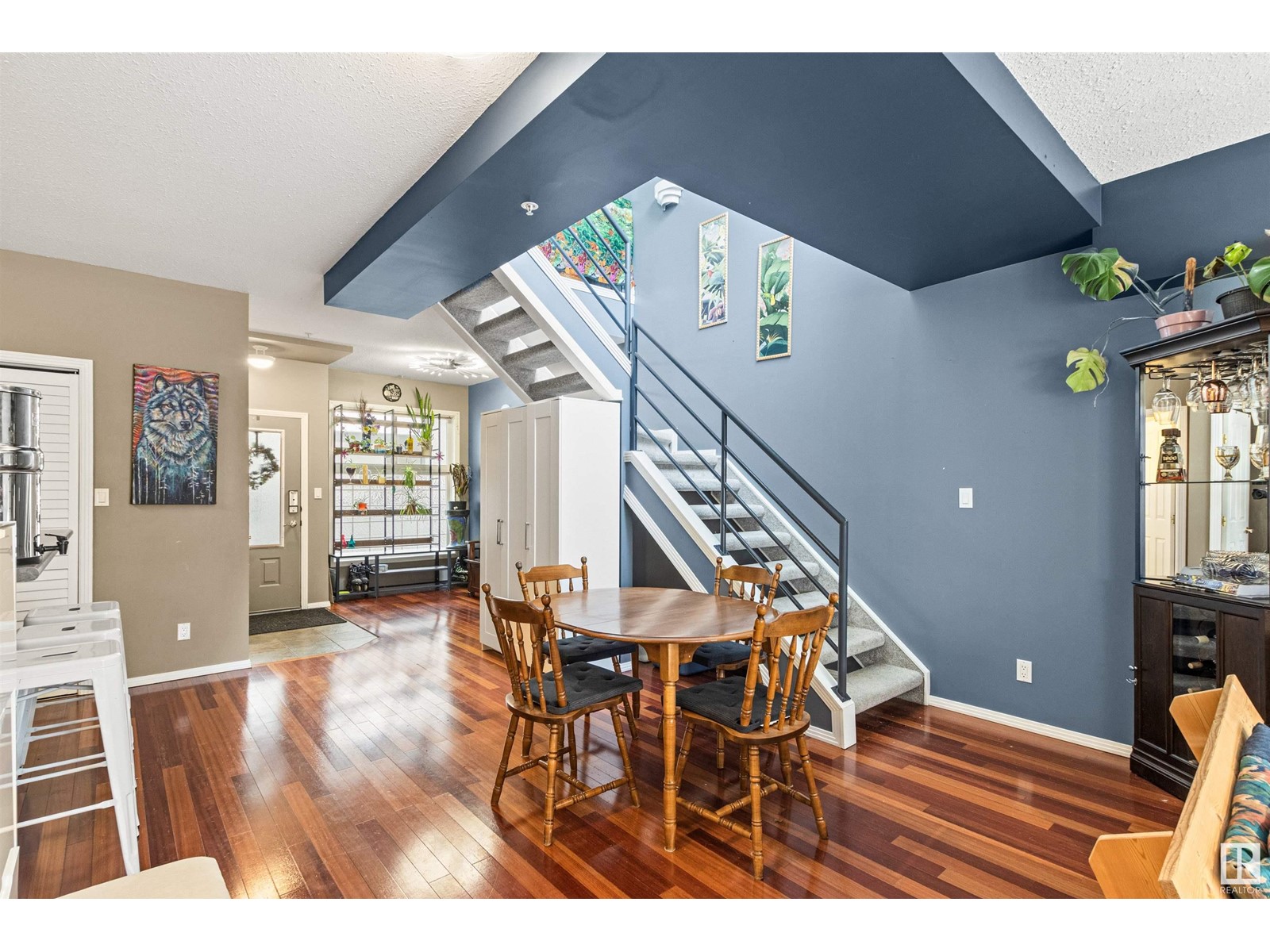 #417 10717 83 AV NW